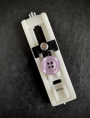 SNAP-ON Sliding Buttonhole Foot with button SIZE GAUGE * Janome, Elna, Brother.. - Image 1 of 3