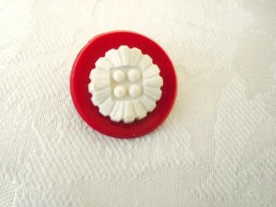 Vintage Red Plastic Self Shank Button With White Flower 1 In. KJ - Image 1 of 2