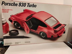 Testors 1/20 Porsche 930 Turbo Bausatz # 422 Oldtimer - Bild 1 von 2