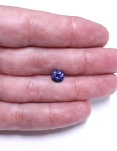 6mm Genuine London Blue Topaz 1.360 ct - Picture 1 of 3