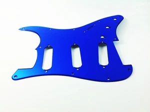 SSS Gitarre Schlagbrett passt Fender/Charvel mit Spiegel blau - Bild 1 von 7