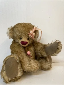 Collectors Teddy Bear with Pink Flowers by Ann's Ridgehill Bears - Collectible - Picture 1 of 8