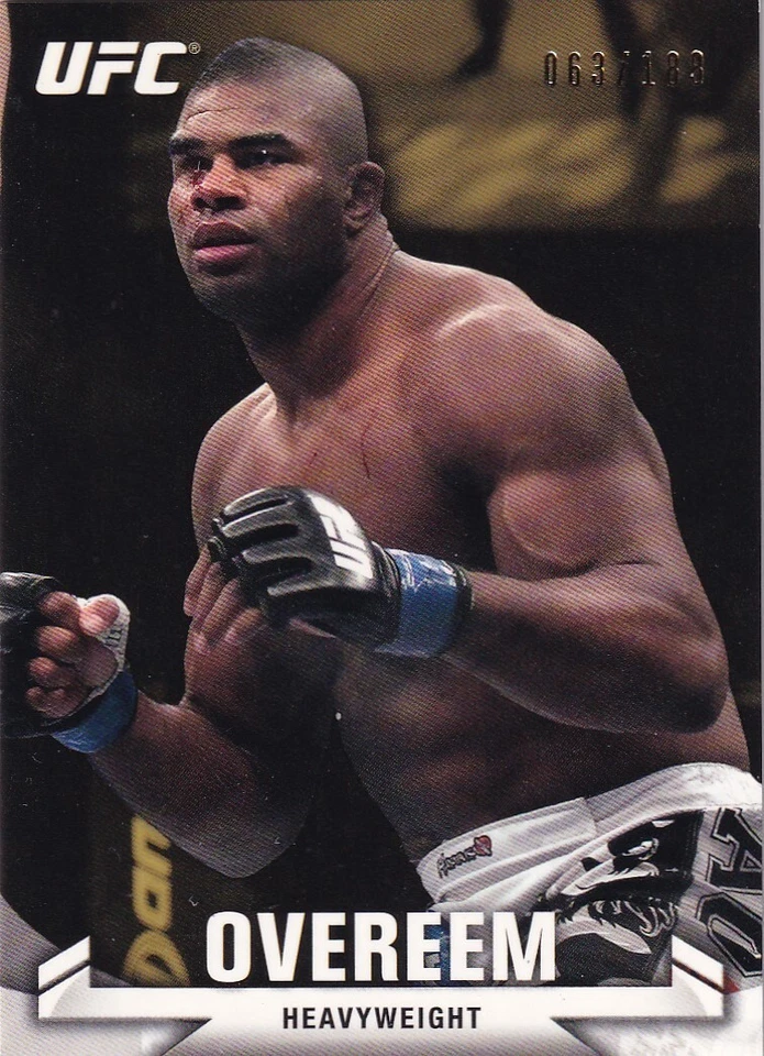 Tarjeta dorada Alistair Overeem 2013 Topps UFC Knockout 117/188 Pride FC StrikeForce Foto 1 de 4