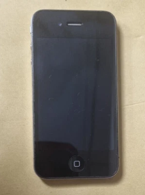 Apple iPhone 4 - 8GB - Black - O2 Locked A1332 GSM Cracked On Back Works Good - Image 1 of 4