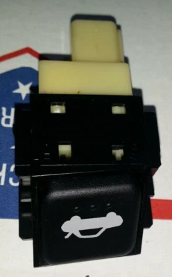 Mazda RX-8 RX8 2004-2008 botón de liberación interruptor maletero usado OEM Foto 1 de 4