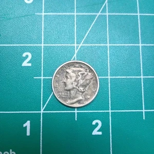 1944-W Mercury Head Silver Dime 10 Cents US Currency Coin - Picture 1 of 7