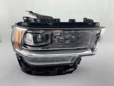 Conjunto de faro derecho Dodge Pickup 2500 19 20 21 22 23 24 Foto 1 de 4