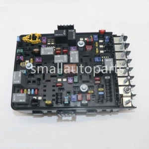 Genuine Power Distribution Center 68312094AD for 2019 Ram 1500 6 Cyl 3.0L Diesel - Picture 1 of 13