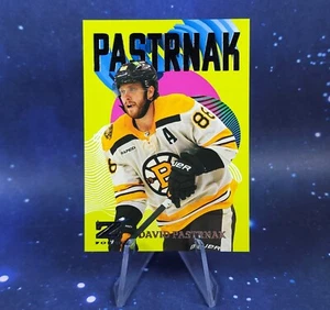 David Pastrnak Z Force 2023-24 SkyBox Metal Universe Hockey Boston Bruins - Imagen 1 de 6