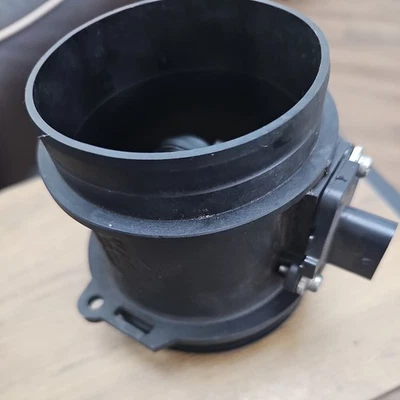 AUDI Q7 4M 2016 Mass Air Flow Sensor MAF 059906461S - Image 1 of 4