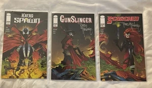 KING SPAWN 2 Gunslinger 15 Scorched 24 Todd Mcfarlane SIGNED SDCC 2025 EXCLUSIVE - Picture 1 of 7