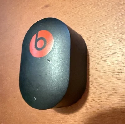 OEM Original Beats by Dr. Dre USB Power Adapter B0506 10 WATTS 5V - Image 1 of 4