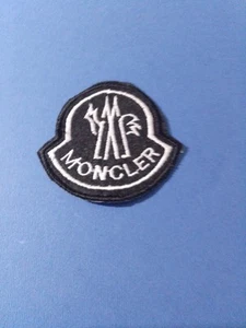 Toppa Moncler ricamata, Stemma ricamato, Logo Moncler - Imagen 1 de 11