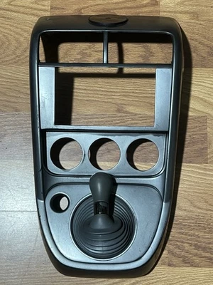2003-2006 Honda Element Dash Radio Bezel Trim Panel Manual 5 Speed OEM - Изображение 1 из 4