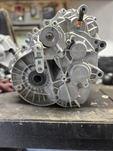 2021-2024 POLARIS RZR PRO XP TRANSMISSION GEAR CASE TRANS 1334610 (200 Miles ) - Picture 1 of 5