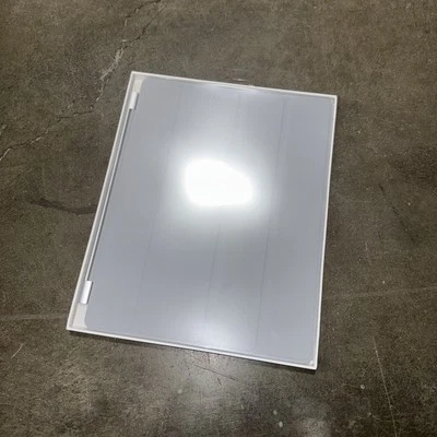 OEM Apple Smart Cover MC939LL/A for iPad 2, 3, 4 - 9.7" x 7.5" GRAY NEW - Image 1 of 2