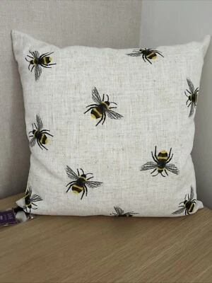 Bee  Cushion BNWT 40cm X 40cm - Image 1 of 4