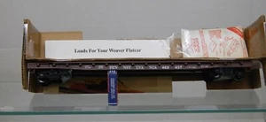NIB Weaver #4055 Pennsylvania RR flat car 2 rail as pictured - Picture 1 of 6