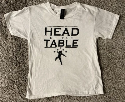 Camiseta WWE WWF Roman Reigns Head of the Table Youth Blanca XS Bloodline Foto 1 de 3