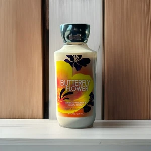 Bath & Body Works Butterfly Flower Body Lotion 8 oz DISCONTINUED Read 90% - Picture 1 of 5