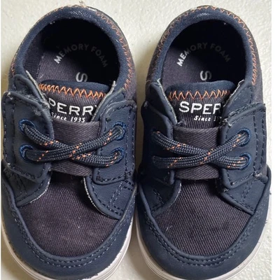Лодочные туфли Sperry Top-Sider PB59849 Decklin C/D Jr. из синей пены для малышей размер 2 б/у в отличном состоянии - Изображение 1 из 4