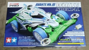 Tamiya Mini 4WD PRO Avante Mk.III White Special Limited - Picture 1 of 7