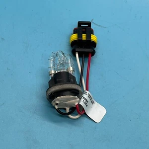 WHELEN REPS30WA STROBE/FLASHTUBE REPLACEMENT 01-0461836-00 - Picture 1 of 3