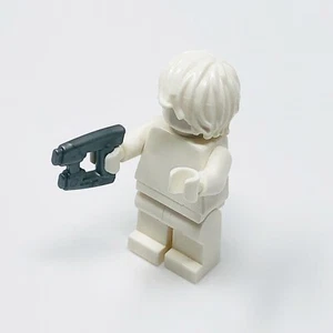 17010 LEGO Parts Minifigure Weapon SPACE BLASTER Small Flat Silver (1) - Picture 1 of 2