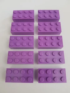 LEGO® 10 X 3001 Ladrillo Básico 2 X 4 Medio Lavanda 4655173 (#AC04) Elfos Amigos - Imagen 1 de 2