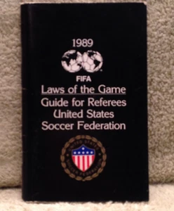 VINTAGE - 1989 FIFA Laws of the Game, Guide and rules book for USSF referees - Picture 1 of 6