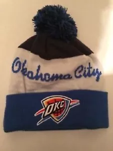 Oklahoma City Thunder Herren Adidas NBA KU82Z Bündchen Bommel Winter Strick Beanie Mütze - Bild 1 von 2