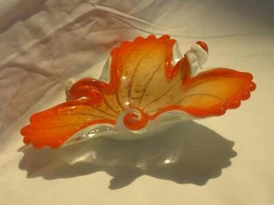 Vintage Italian Venetian Mid Century Murano Art Glass bowl. - Picture 1 of 1