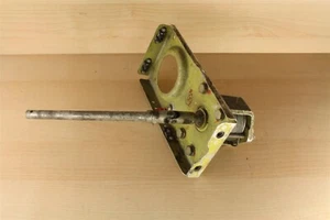 Piper Trim Actuator - Picture 1 of 6
