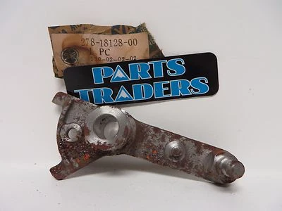 NOS Yamaha Shift Shaft Bracket R5 Street 350 TD3 TR3 DS7 TZ250 TZ350 RD250 RD350 - Image 1 of 2