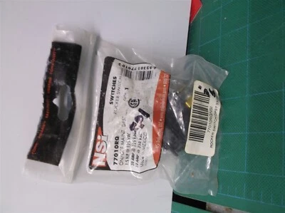 NSi 77010RQ Rocker Switch Maintained On/Off DPST - image 1 of 3