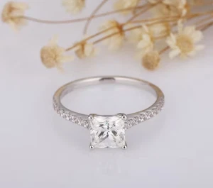 Anillo de compromiso corte princesa de 1 quilate anillo de promesa moissanita media eternidad - Imagen 1 de 9