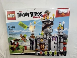 NEU! Lego 75826 The Angry Birds Movie King Pig's Castle, Alter 8-14, 859 Teile - Bild 1 von 10