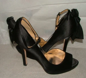 NEW WOB BADGLEY MISCHKA HEELS SHOES SIZE 8 1/2 M BLACK SATIN LEATHER #505 - Picture 1 of 6