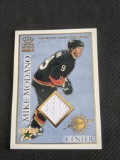 2003-04 PACIFIC CROWN ROYALE SERGEI FEDOROV #8 #ed 340/630 GAME WORN JERSEY