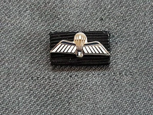 A51-10 Niederlande Holland Springerabzeichen Zivilpin Zivil Pin 16mm Fallschirm - Bild 1 von 2