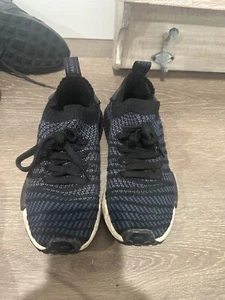 Adidas NMD R1 Sportschuhe Größe 7 - Bild 1 von 4