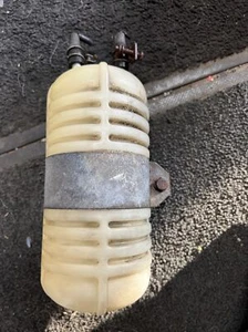 78 DATSUN 280Z  VACCUM  BOTTLE CANISTER OEM Used #1 - Picture 1 of 3