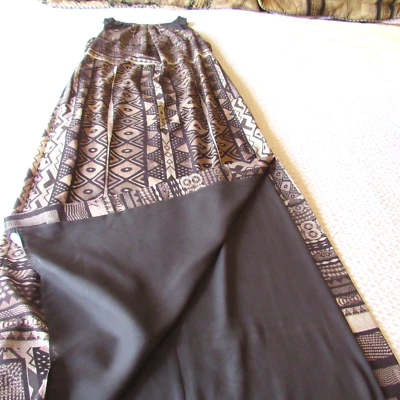 Vestido Largo Worth Sexy Alta Abertura Lateral 6 Negro Marrón Caqui Crema Geométrico S Foto 1 de 4