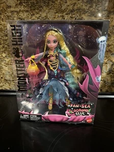 Monster High Fan-Sea Lagoona Blue - ¡Exclusivo de Entretenimiento Tierra! - Imagen 1 de 7