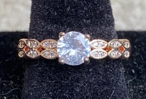 Charm Woman Rose Gold Plated Chic Ring Wedding Party Jewelry Size 7.5 - Picture 1 of 5