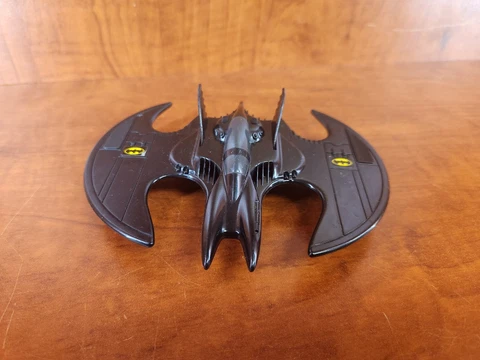 Tonka Bat Batwing Plane Batman Cover