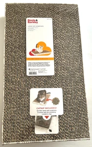 Stivali e Barkley Grattagraffi per Gatti Grandi 18" x 10" x 1,5" - Bersaglio - Nuovo in Confezione - Foto 1 di 2