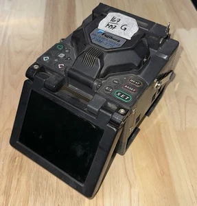 Empalmadora de fusión de fibra óptica Fujikura 17S - Imagen 1 de 4
