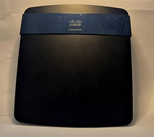 Cisco Linksys E3200 WLAN Router DD-WRT v3.0 Build 44715 | BCM5357 | Box + Netzteil - Bild 1 von 6