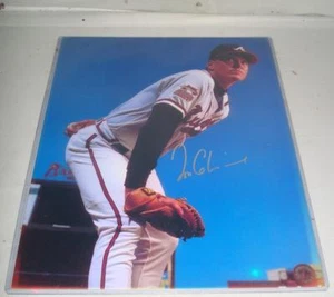 Tom Glavine signed Atlanta Braves 8 1/2 x 11 Photo - 10x All Star - 2x Cy Young - Picture 1 of 1
